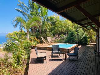 Cottage chaleureux avec vue mer et piscine - 8