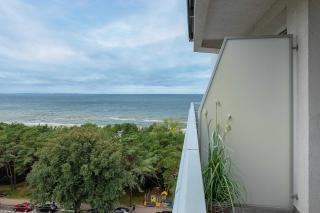 Bright Sea View Studio on Promenada Gwiazd by Noclegi Renters - 9