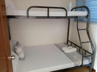 BMR Holiday Apartment Unit 3 - 5