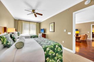 KBM Resorts Spacious 5-Bedroom Honua Kai Collection Multi Unit Listing Same Floor Ocean Views 2 Free Rental Cars HKK-44549 - 5