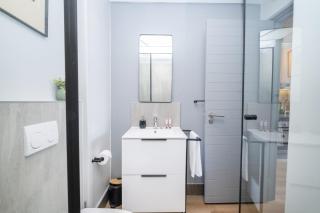507 Riverlands - Lux Studio Apartment - 3