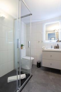 Apartamento con terraza y vistas al mar - Nogalera II by Rent Me - 4