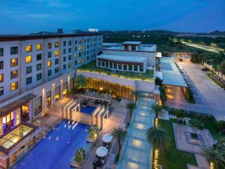 Novotel Hyderabad Airport - 7