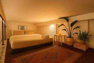 Zen Apartment - CAMDEN MARKET, 5 mins from tube - by KeyHol Holidays - 2