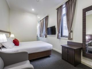 ibis Styles Kingsgate Hotel - 4