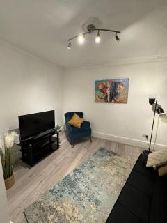 Tranquil 3BD in Streatham - 0