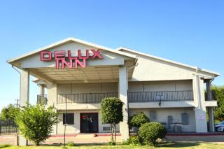 Deluxe Inn Motel By OYO Grand Prairie Interstate 30 - 0