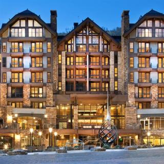 Luxury Vail Solaris Studio Vacation Rental Set At The Base Of The Mountain Just Steps From The Gondola - 9