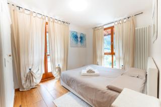 Appartamento sul lago di Molveno con ampio terrazzo - 2