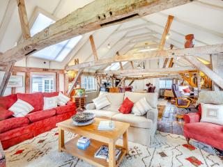 Sail Loft-Uk45571 - 3