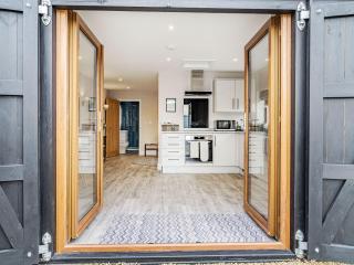 Wisteria Lodge - Ukc5804 - 4