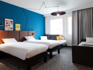 ibis Lausanne Centre - 1