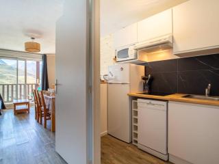 Charmant Appartement 6 Pers, Pieds des Pistes avec Navette, Parking Gratuit - FR-1-695-35 - 4