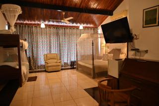 Colombo Villa - 9