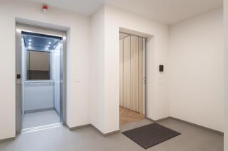 ISEO LAKE - Free Wi-Fi and Private Parking Included - 1