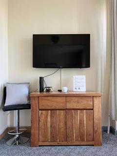 Charming 4 Bedroom Apartment beside the Royal Mile - 6