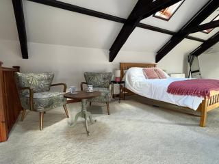 Finches Barn near Exeter - 6