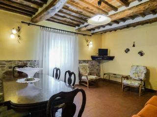 Apartment With Private Terrace In Tuscany - 3