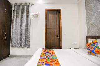 FabHotel Signature Inn I - 6