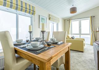 Kings Lynn Holiday Park - 3