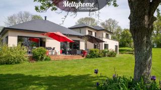 Villa de charme avec parc de 3000m2 à 5 min de Deauville - 0