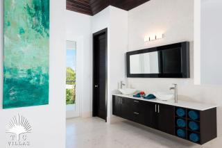 TC Villas -Little Plum Villa -Steps to Grace Bay Beach - 2