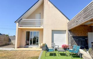 Awesome Home In Brignogan-Plages - 3
