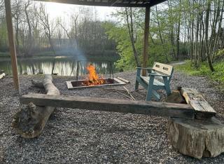 Arcadia Safari Tent in private 5 acre field - 9