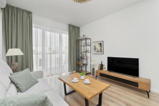 Stela Water Side Apartment - Swimming Pool & Sauna by Renters Prestige - 4