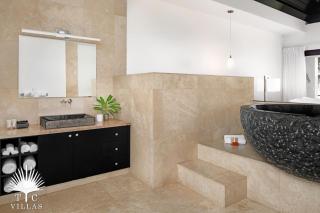 TC Villas -Sea Edge Villa -Luxurious & Romantic Getaway - 3