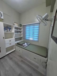 2 separate fully furnished condo units 1BR on the 23rd flr and 3BR penthouse on the 41st flr, with different daily rates in Ermita, Manila near SLEC,US Embassy, Mall and Parks - 5