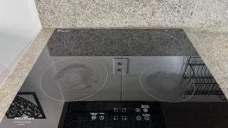 Rooftop + A/C: com Quarto Privativo na Liberdade - San Paolo - 3