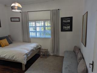 Cosy homestay in green area - 9