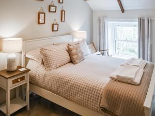 Middles Cottage - 1