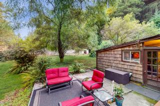 Peaceful Creekside - Orick - 6