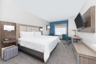 Holiday Inn Express and Suites Granbury by IHG - 6