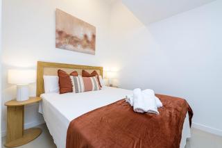 WintowinRentals Renovated loft with garage next to Huelin Beach - 8