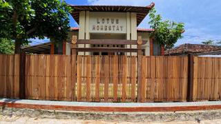 LOTUS Homestay - 9
