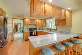 Home with Large Yard 10 Mi to Holiday Valley Resort - 7