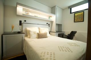 Modern Studio with Kitchen & Secure Parking in Funchal - 7