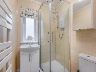 Arthurs Den - Cottage - 4