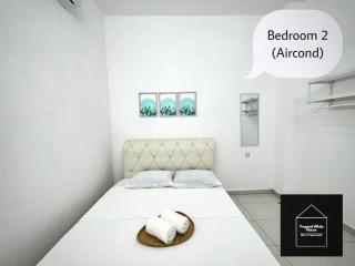 Homestay Meru Ipoh Mus Lim Only Tropical White House - 4