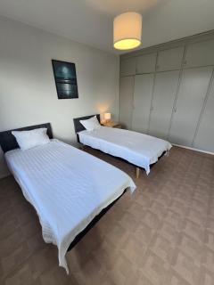Bright Family Apartment with Balcony - 6