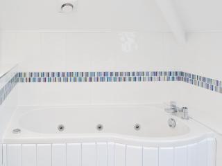 Tigh Na Mara - 1