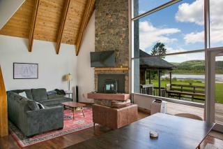 The Quiet Cove on Wood Road - 4