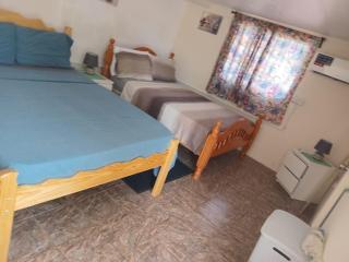 Ocean View Guest Apt - Kingstown - 2