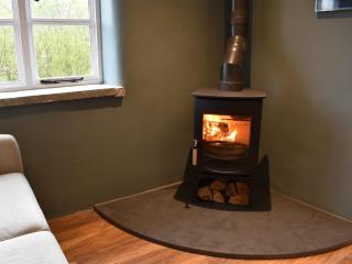 Strawberry Cottage - 2