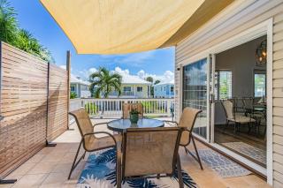 249 Pearl Paradise- 3BR 3BA Pool Home! home - 8