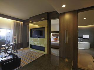 Novotel Kolkata Hotel and Residences - 3