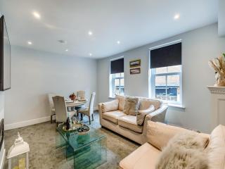 Nest Holiday Home - 7